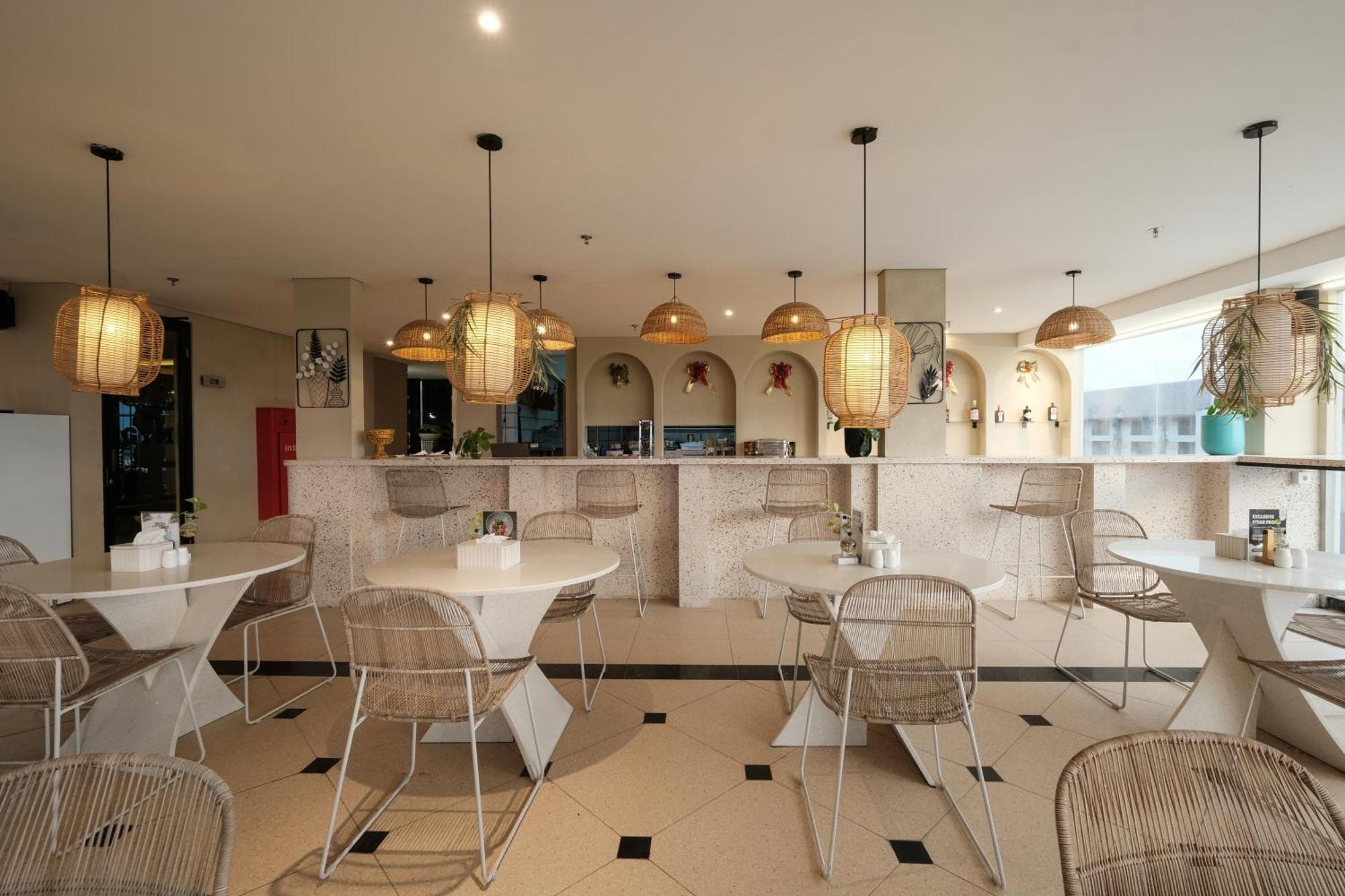 Aster Apartment Bali Canggu  Exterior photo
